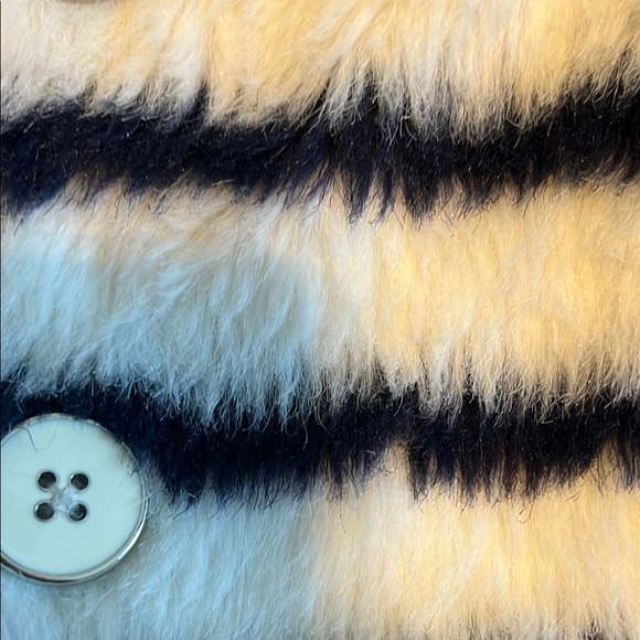 Janie and Jack Kids Striped Faux Fur Jacket - White and Navy 5to6 - Picture 4 of 4